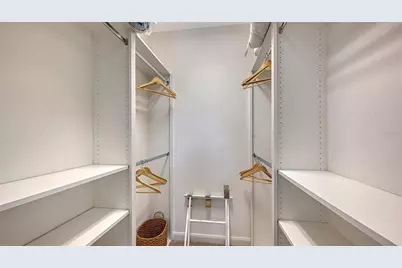 1749 Burgos Drive, Sarasota, FL 34238 - Photo 25