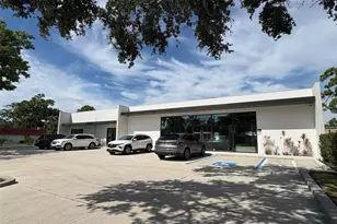 429 N Lime Ave, Sarasota, FL 34237 - Photo 3