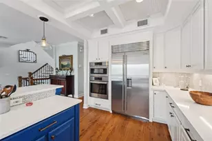 6330 Laguna Dr, Longboat Key, FL 34228 - Photo 19