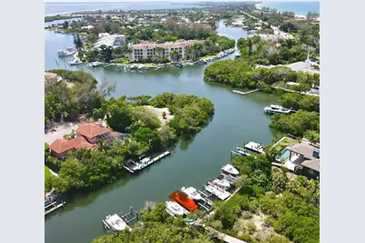 6330 Laguna Drive, Longboat Key, FL 34228 - Photo 59