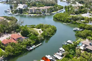 6330 Laguna Dr, Longboat Key, FL 34228 - Photo 59