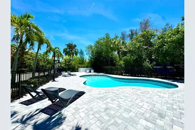 6330 Laguna Drive, Longboat Key, FL 34228 - Photo 47