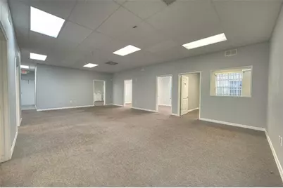 1040 E Brandon Boulevard, Brandon, FL 33511 - Photo 11