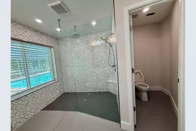 3231 E Forest Lake Drive, Sarasota, FL 34232 - Photo 49