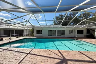 3231 E Forest Lake Dr, Sarasota, FL 34232 - Photo 53