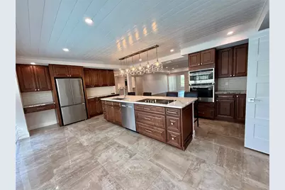 3231 E Forest Lake Drive, Sarasota, FL 34232 - Photo 15