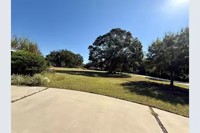 3231 E Forest Lake Drive, Sarasota, FL 34232 - Photo 57