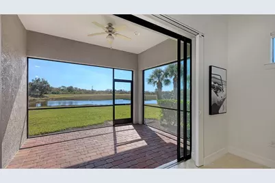 5987 Snowy Egret Drive, Sarasota, FL 34238 - Photo 15