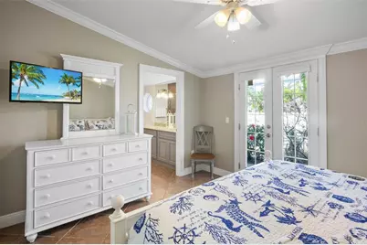 7203 Gulf Drive, Bradenton Beach, FL 34217 - Photo 15