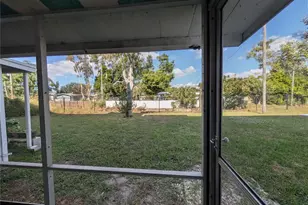 1581 Leisure Dr, Bradenton, FL 34207 - Photo 35