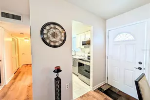 1581 Leisure Dr, Bradenton, FL 34207 - Photo 7