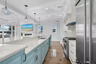 333 Firehouse Ct, Longboat Key, FL 34228 - Photo 9