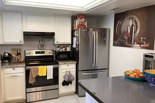 2481 Twin Dr, Sarasota, FL 34234 - Photo 31