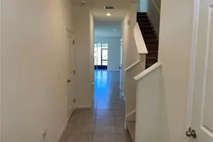 9011 Milestone Dr, Sarasota, FL 34238 - Photo 3