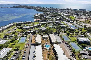 6300 Flotilla Dr, Holmes Beach, FL 34217 - Photo 37