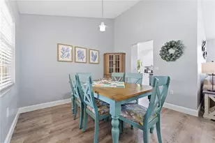 3625 57th Ave Dr W, Bradenton, FL 34210 - Photo 9