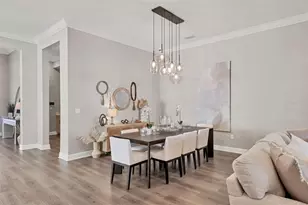 9088 Bernini Pl, Sarasota, FL 34240 - Photo 11