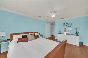 550 Yardarm Ln, Longboat Key, FL 34228 - Photo 51