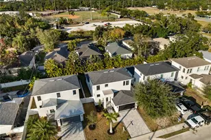 2355 Bahia Vista St, Sarasota, FL 34239 - Photo 9