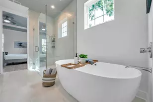 2345 Bahia Vista St, Sarasota, FL 34239 - Photo 37