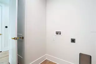 2345 Bahia Vista St, Sarasota, FL 34239 - Photo 13