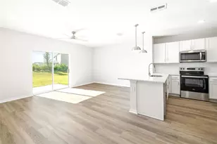 17436 Haysack Ter, Bradenton, FL 34211 - Photo 5