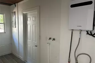 1006 26th St W, Bradenton, FL 34205 - Photo 13