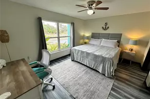 4536 86th St W, Bradenton, FL 34210 - Photo 9