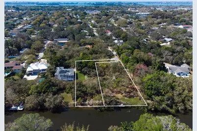 4407 S Shade Avenue, Sarasota, FL 34231 - Photo 1