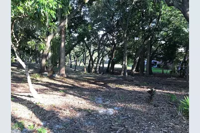 4407 S Shade Avenue, Sarasota, FL 34231 - Photo 13