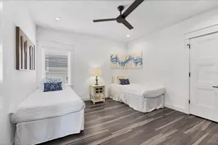 108 11th St S, Bradenton Beach, FL 34217 - Photo 31