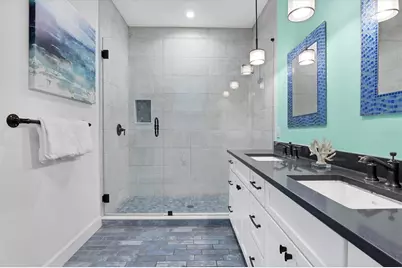 108 11th Street S, Bradenton Beach, FL 34217 - Photo 27