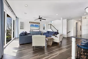 108 11th St S, Bradenton Beach, FL 34217 - Photo 7