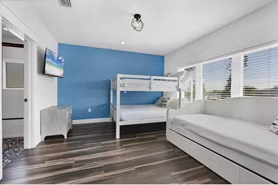 108 11th Street S, Bradenton Beach, FL 34217 - Photo 33