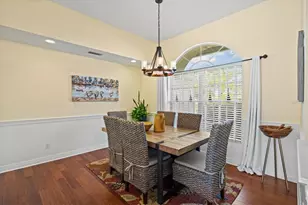 439 Lake of the Woods Dr, Venice, FL 34293 - Photo 13