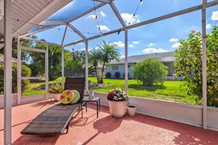 439 Lake of the Woods Dr, Venice, FL 34293 - Photo 43
