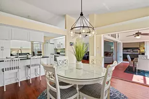 439 Lake of the Woods Dr, Venice, FL 34293 - Photo 23