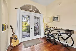 439 Lake of the Woods Dr, Venice, FL 34293 - Photo 9