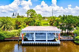 439 Lake of the Woods Dr, Venice, FL 34293 - Photo 65