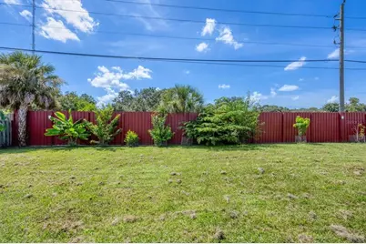 618 Eastpointe Court, Sarasota, FL 34232 - Photo 33