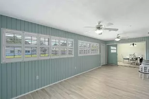 2434 Carlisle Pl, Sarasota, FL 34231 - Photo 21