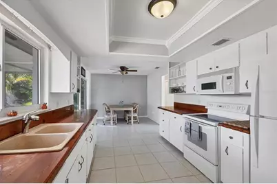 8301 Pelican Road, Englewood, FL 34224 - Photo 9