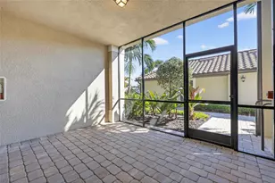 5720 Palmer Cir, Bradenton, FL 34211 - Photo 9