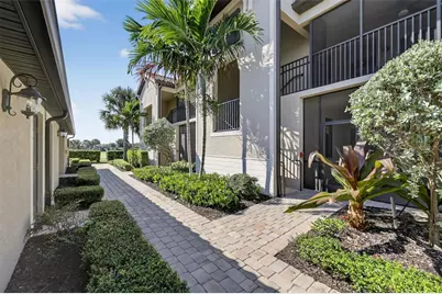 5720 Palmer Circle #102, Bradenton, FL 34211 - Photo 3