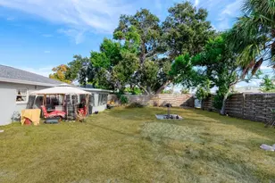 1907 Harvard Ave, Bradenton, FL 34207 - Photo 29