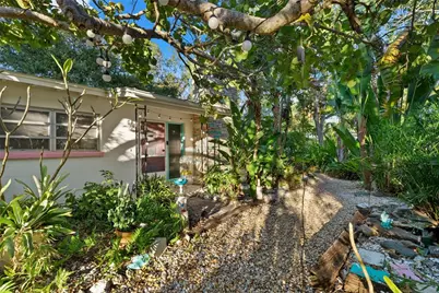 2207 Hickory Avenue, Sarasota, FL 34234 - Photo 1