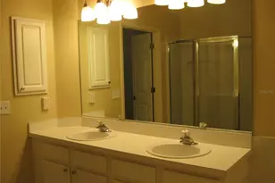 12301 Mosswood Pl, Lakewood Ranch, FL 34202 - Photo 13