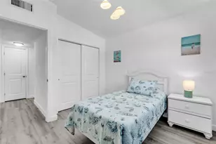 513 71st St, Holmes Beach, FL 34217 - Photo 31