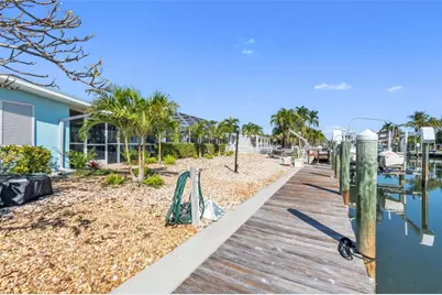 513 71st Street, Holmes Beach, FL 34217 - Photo 41