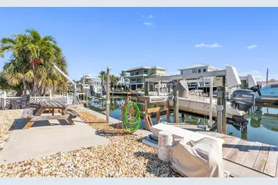 513 71st Street, Holmes Beach, FL 34217 - Photo 43